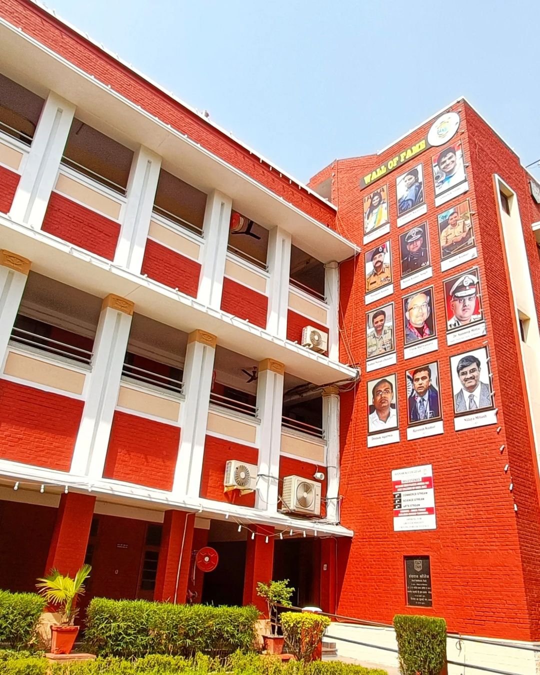 Hansraj College